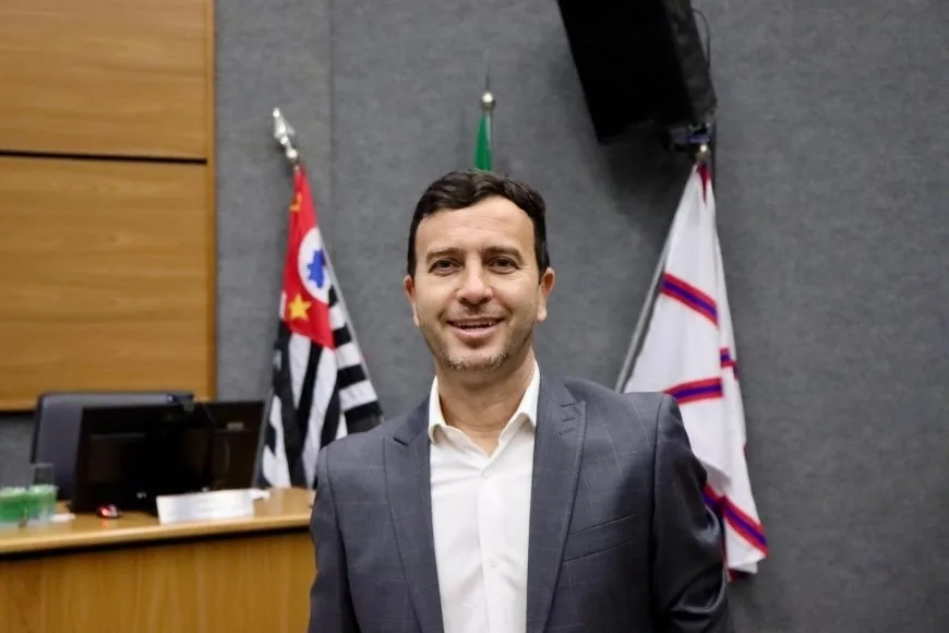 Clebinho apresenta três indicações voltadas ao fortalecimento do esporte e bem-estar