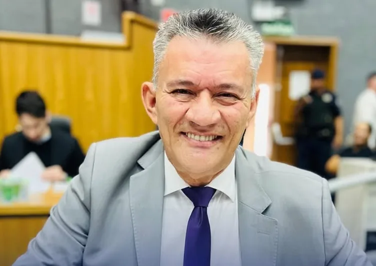 Tarcísio do Mercado propõe criação de espaço específico para ambulância e Guarda Municipal no Estádio Benedito Ferreira da Silva