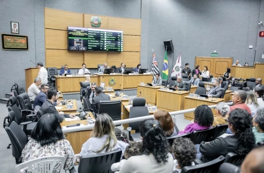 Recesso sem pausa: Câmara de Cajamar mantém trabalho fora do plenário