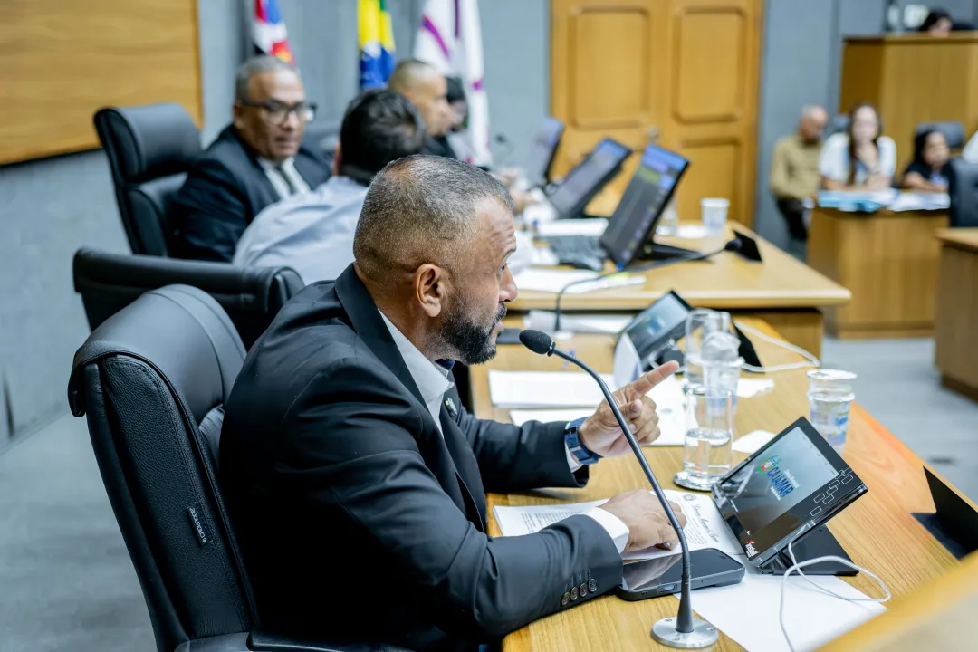 Flávio Comajo cobra ampliação de políticas públicas voltadas às mulheres em Cajamar