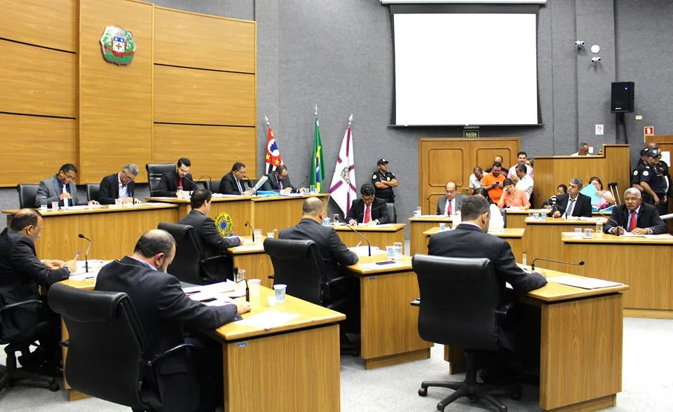 Câmara instala Processo de Impeachment de Paula Ribas 