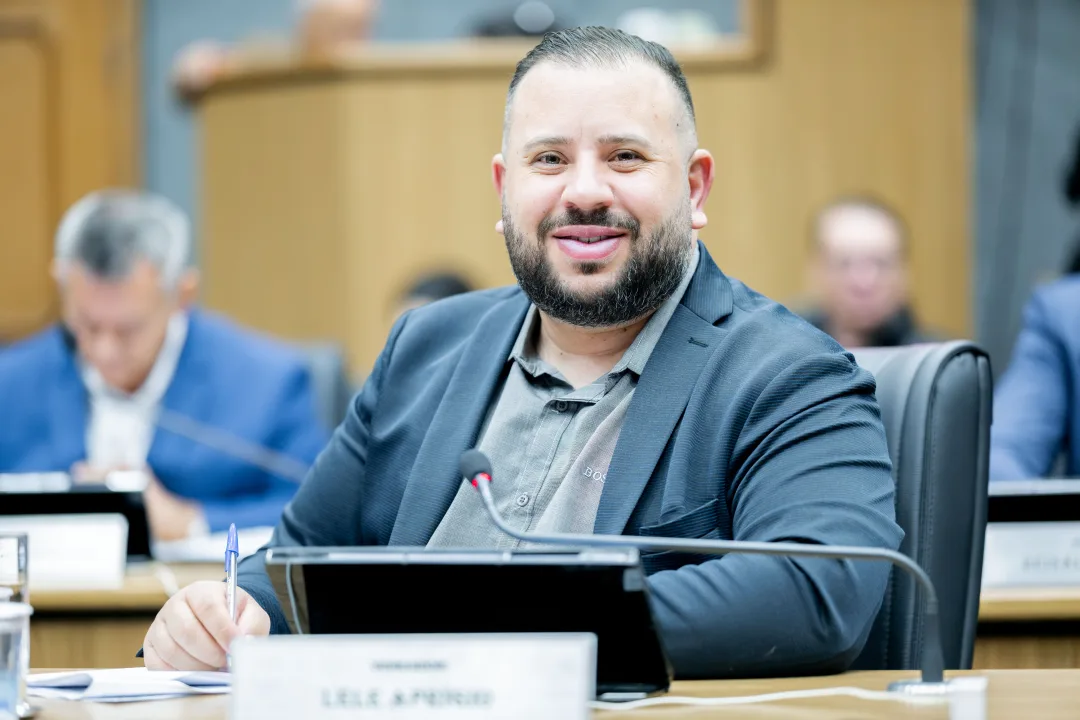 Lelé Aprígio propõe criação de pontos de apoio para motoristas de aplicativo