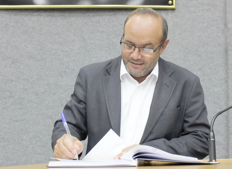 Parlamentares questionam governador sobre a Carteira de Identificação de Autista