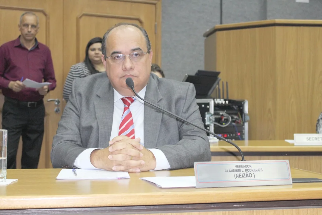 Neizão pede segurança para moradores da Rua João de Moraes Tavares