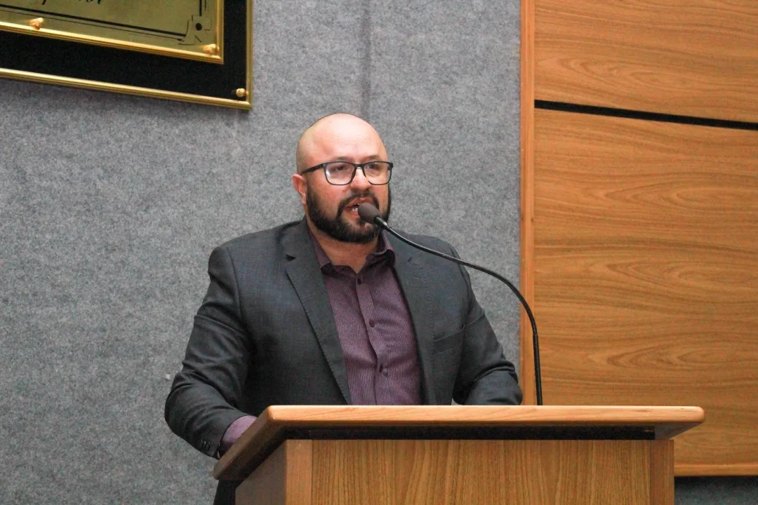 Vereador Fabiano Galvão requer que empresas contratem moradores de Cajamar 