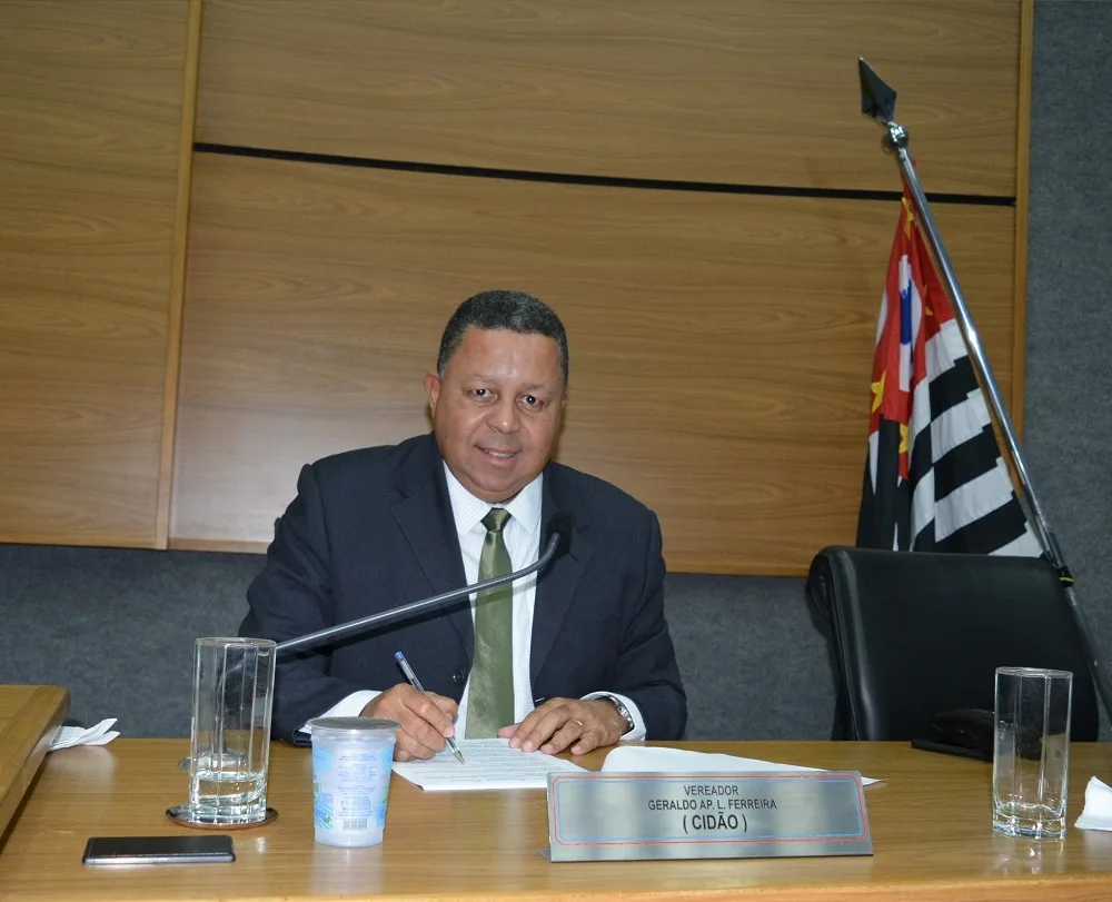 Cidão solicita manutenção no bairro Altos de Jordanésia