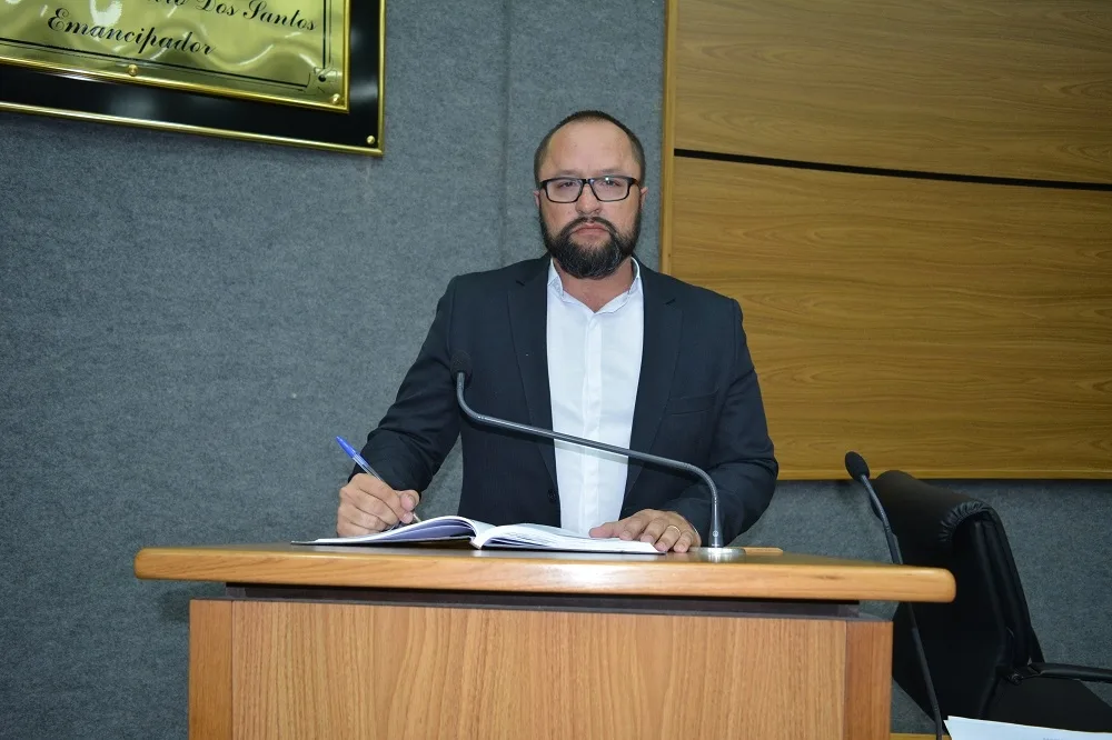 Fabiano Galvão solicita informações sobre ações de segurança para o final do ano