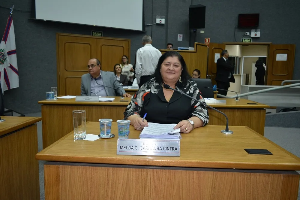 Izelda solicita melhores condições em viela da Takaharu Urano 