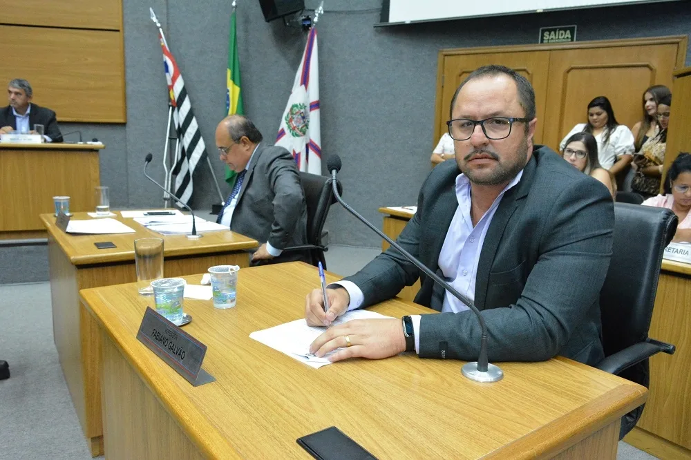 Fabiano Galvão quer intervenção no pagamento de contas de água e energia