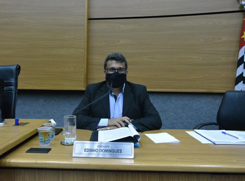 Edinho requer programa de saneamento “Fossa Limpa”