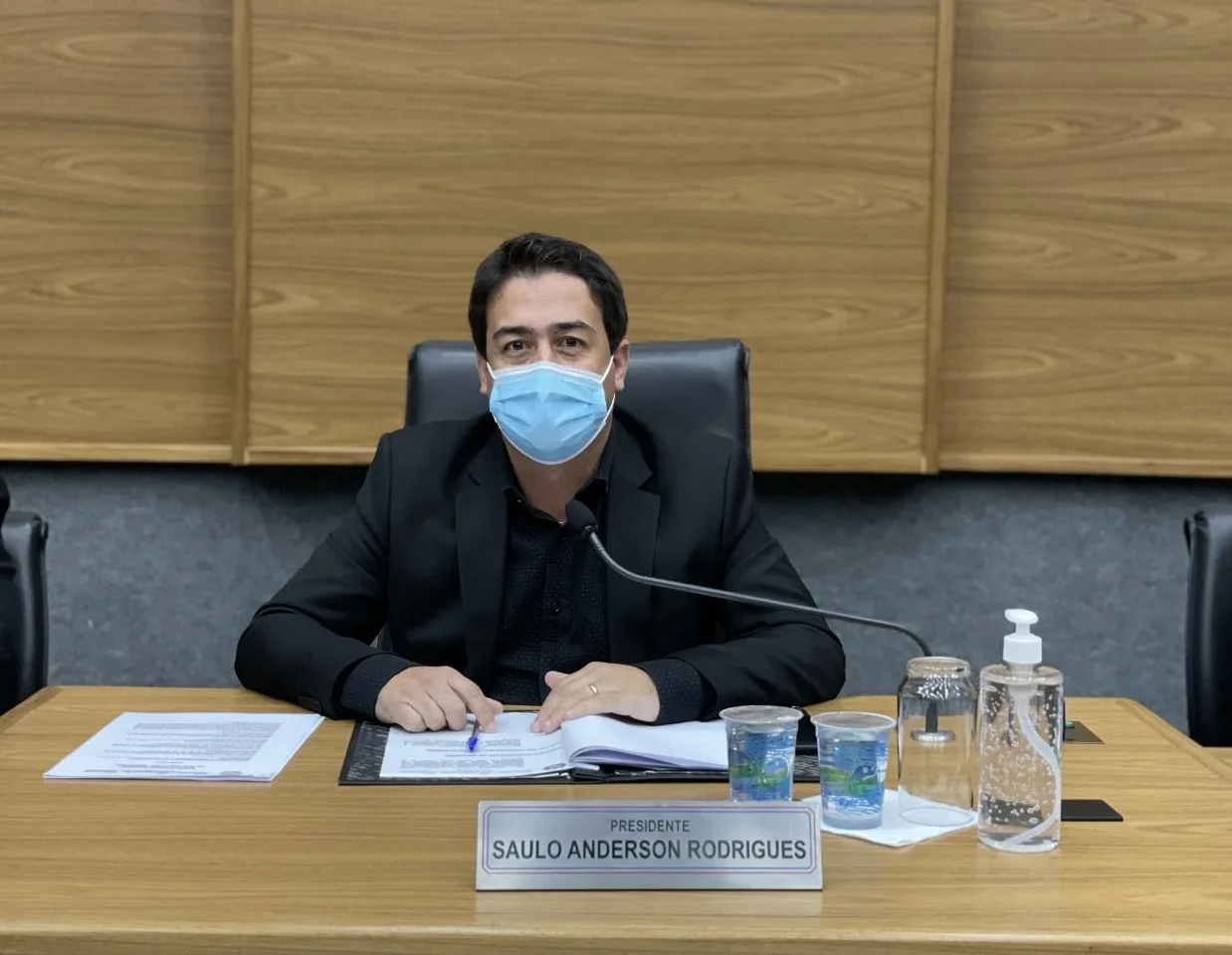 Vereador Saulo abre espaço para diálogo sobre moradores de rua e dependentes químicos 