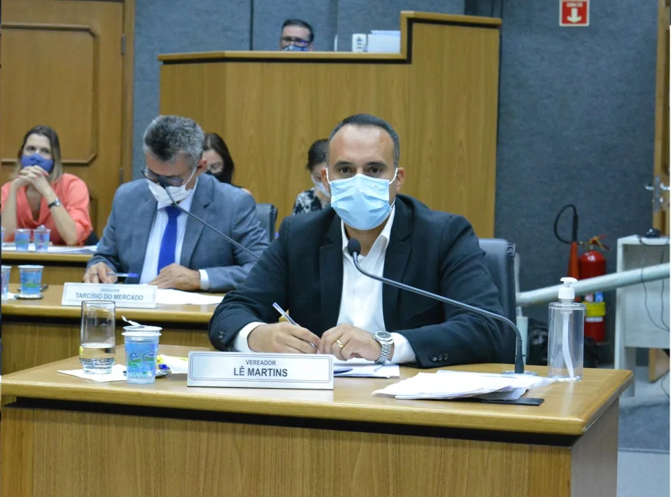 Lê Martins pede urgência em melhorias para todo o sistema de mobilidade