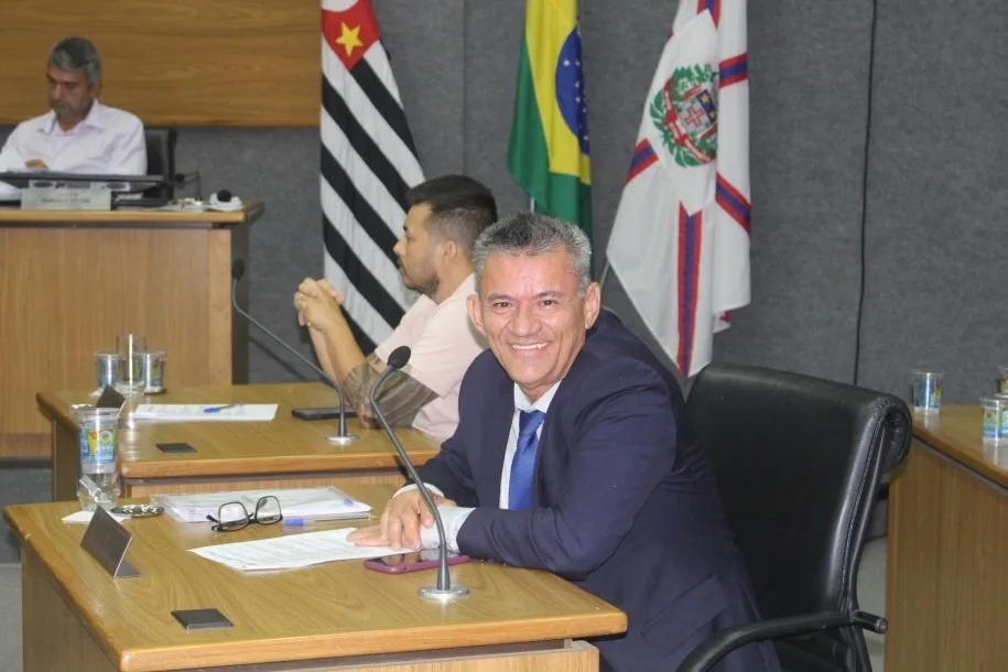 Vereador Tarcísio atende moradores e cobra medidas para melhorias na mobilidade urbana