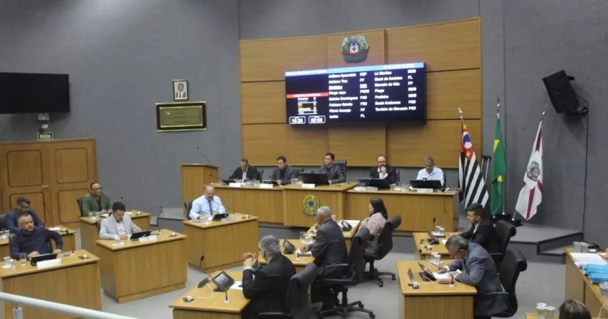 Vereadores realizam última sessão ordinária antes do recesso de julho