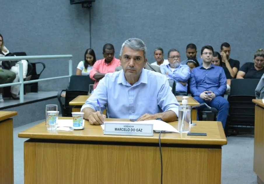 Marcelo do Gás propõe ampliação de serviços na agência dos Correios de Cajamar 