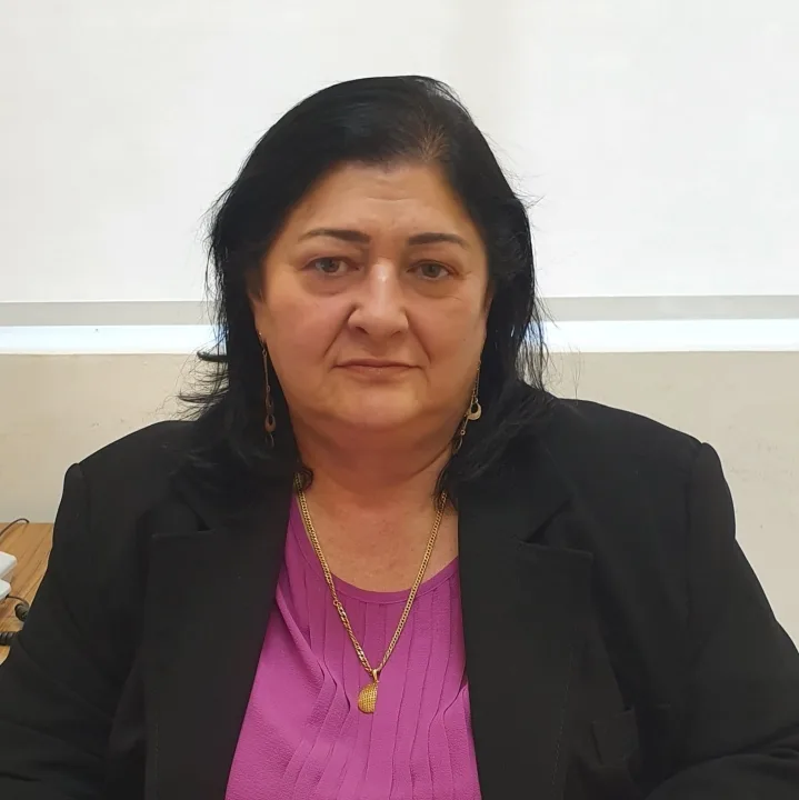 Vereadora Izelda propõe projeto de lei para campanha de bem-estar animal 